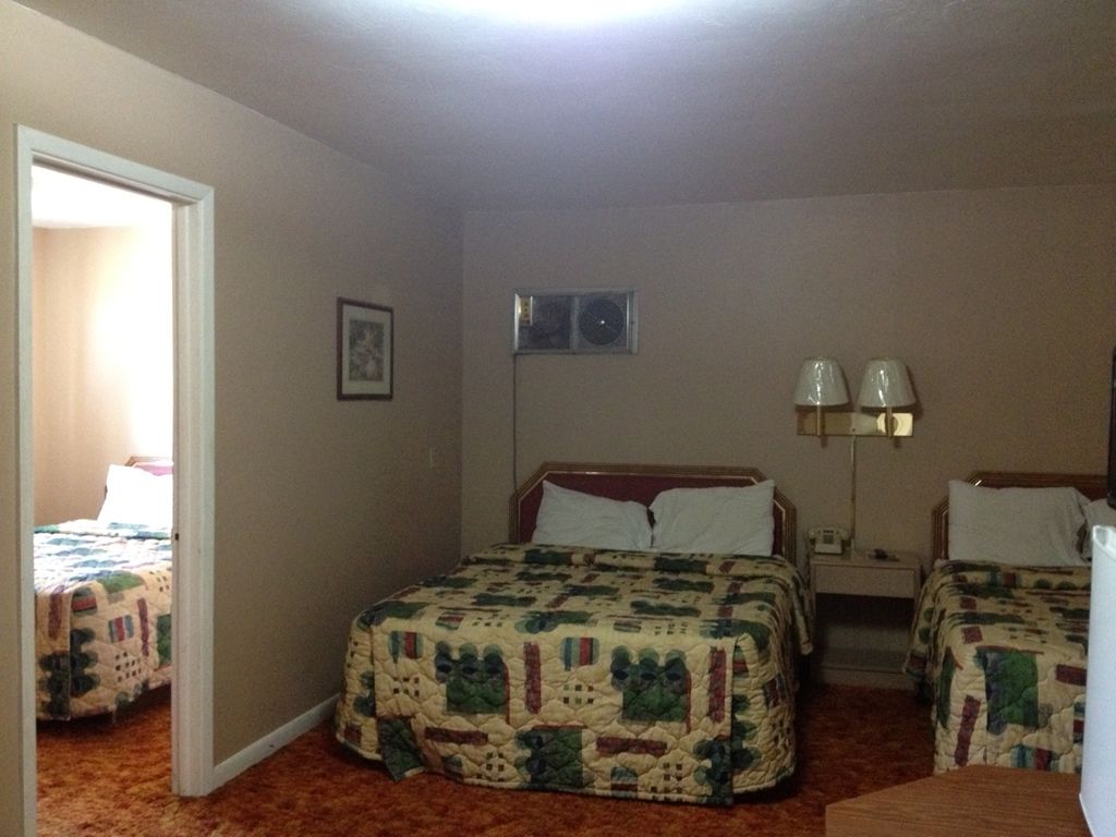 Travel Motel Raton Pokoj fotografie